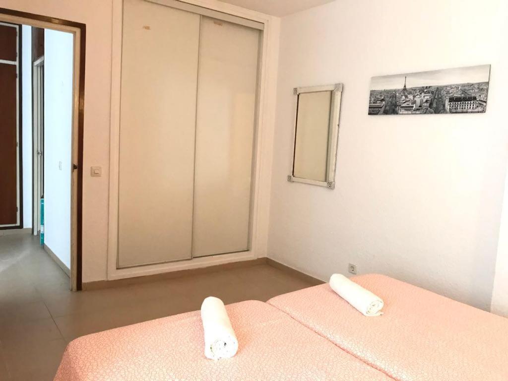 Lloret Apartment Beach 滨海略雷特 外观 照片