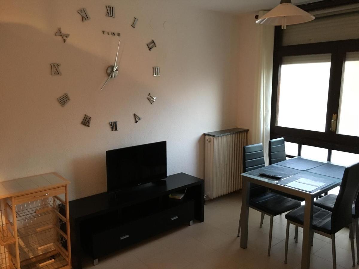 Lloret Apartment Beach 滨海略雷特 外观 照片